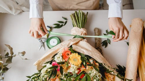 How to Make Your Own Bouquet - Immanuel Florist
