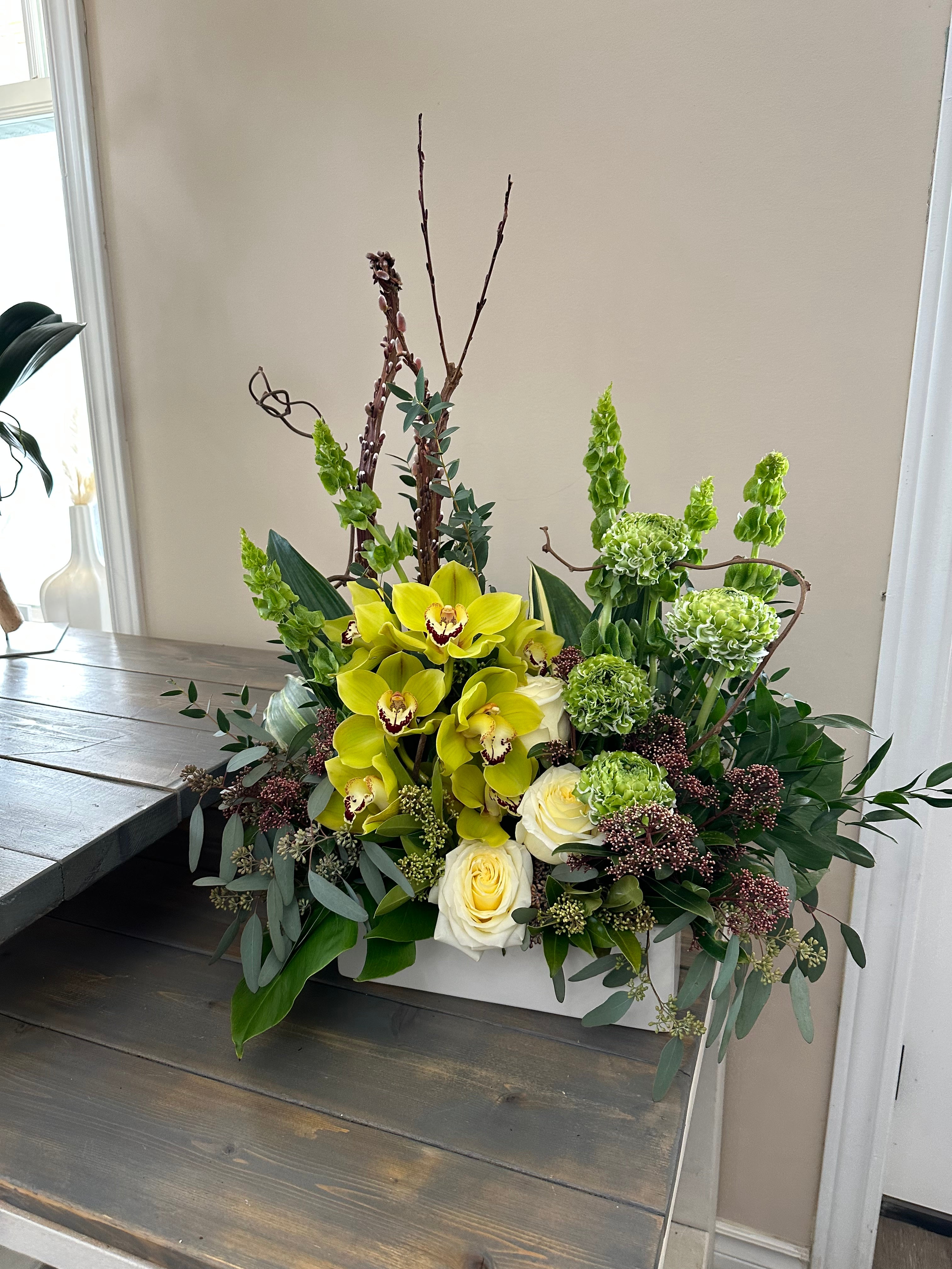 Lotus Elise - Immanuel Florist